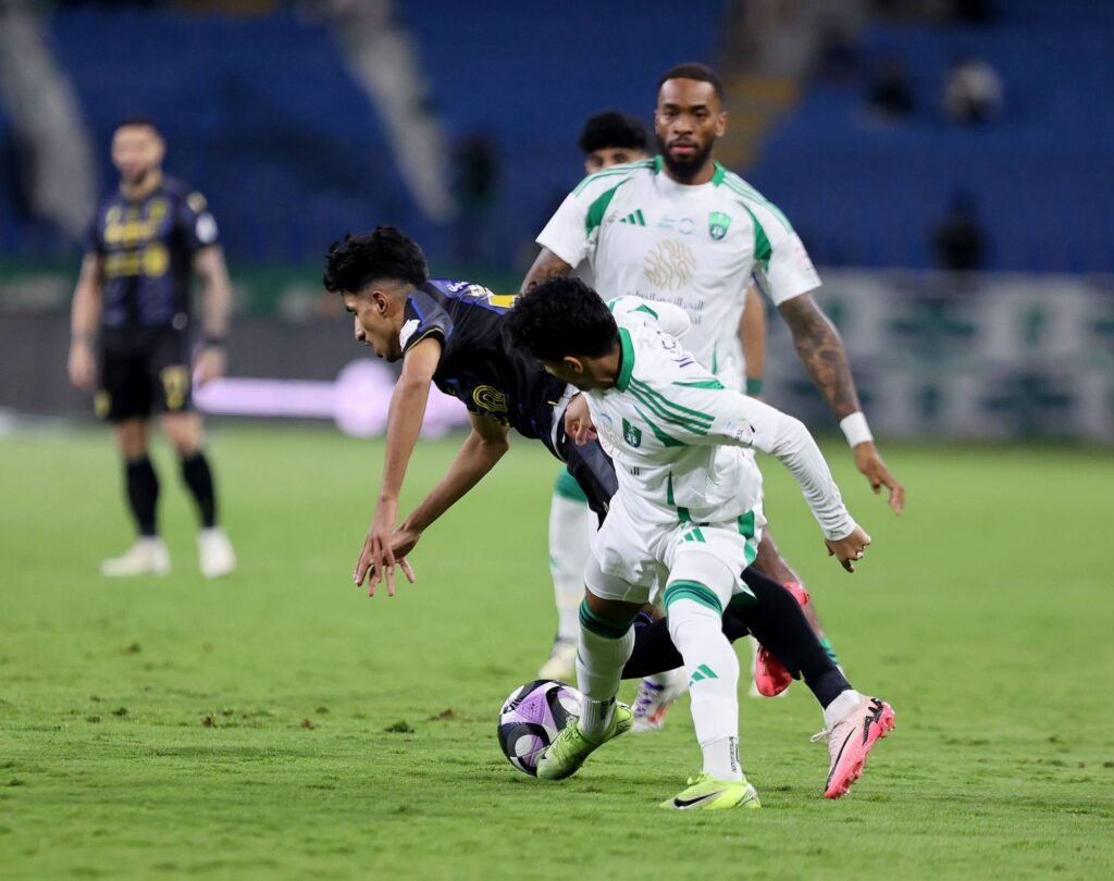 الهلال